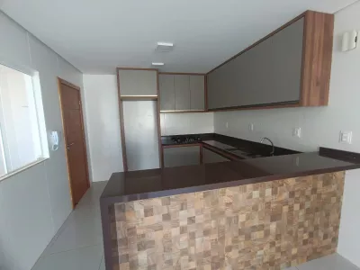 Casa duplex de 3 quartos sendo 2 suítes, piscina, espaço gourmet com churrasqueira depósito e ban - Foto 45