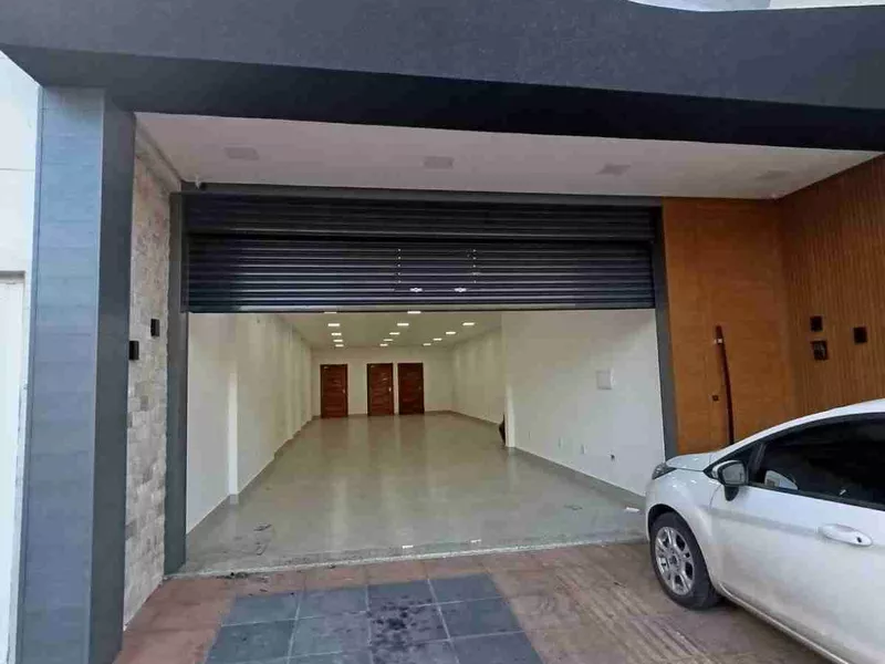 Ponto com 145 m² na Av. Frei Benjamim para locação, Brasil, Vitória da Conquista, BA - Foto Principal
