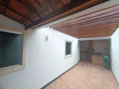 Vendo casa térrea de 3 quartos sendo 2 suites, área gourmet com churrasqueira garagem para 3 carro - Foto 12
