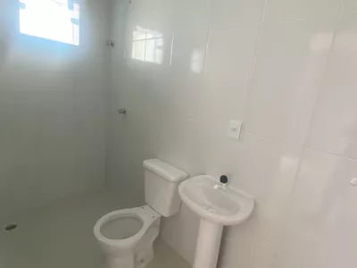 Kitnet para locação, 1 Cômodo com banheiro (incluso água e energia), no Bairro Felícia, Vitóri - Foto 7