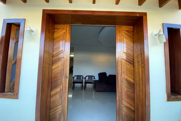 Ótima Casa à venda, 4 quartos sendo 2 suítes, 3 vagas de garagem, Recreio, Vitória da Conquista, - Foto 3