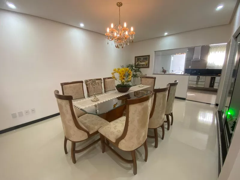 Apartamento térreo à venda, com 4 quartos sendo 2 suítes, com excelente acabamento, garagem para - Foto Principal
