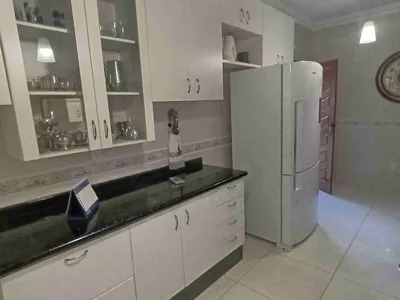Casa com 4 quartos sendo 2 suítes, 4 salas, bastante espaço externo à venda, Ibirapuera, Vitória - Foto 18