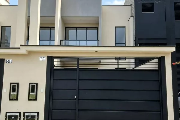 a VENDA um Sobrado de 3 suítes c/ Piscina e área gourmet no B. Boa Vista, Vit. da Conquista - BA - Foto 1