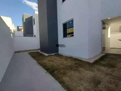 Casa Duplex com Entrada Individual e Quintal Privativo em Localização Estratégica - Foto 2