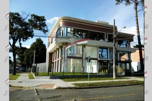 Loja com 100² de esquina no Água Verde para locação - Foto 1