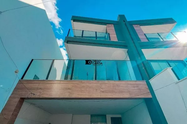 Sofisticação, Conforto e Exclusividade no Bairro Planalto! Casa Geminada com 4 Vagas e Área - Foto 2