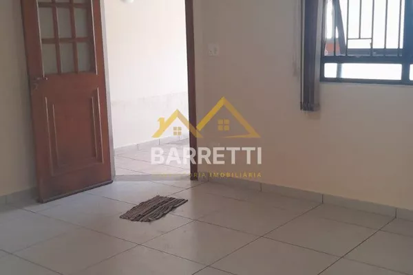 Casa à Venda com 3 Quartos -1 Suite e 2 Vagas no bairro Água Branca em Piracicaba/SP - Foto 2
