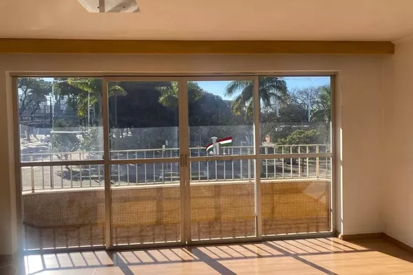 Apartamento com 4 quartos no Àgua Verde - Curitiba para locação - Foto 5