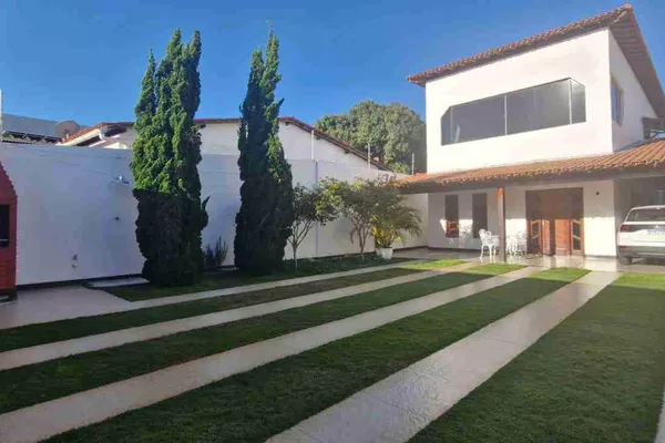 Casa com 4 quartos sendo 2 suítes, 4 salas, bastante espaço externo à venda, Ibirapuera, Vitória - Foto 1
