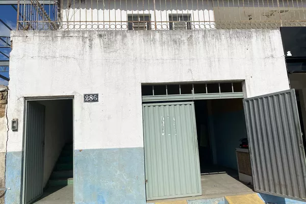 Ótimo Apartamento de 115,85M2 para ponto comercial, de frente para rua Nilo Peçanha e perto da Av - Foto 3