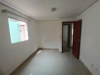 Vendo casa térrea de 3 quartos sendo 2 suites, área gourmet com churrasqueira garagem para 3 carro - Foto 28