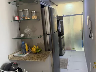 Apartamento completo, porteira fechada com móveis e Eletros andar alto de 2/4 em condomínio fechad - Foto 5