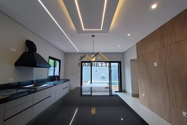 Sobrado à venda com 196 m², 3 quartos, 5 banheiros, 2 vagas de garagem e piscina, localizado no condomínio Lazuli Club - Foto 3