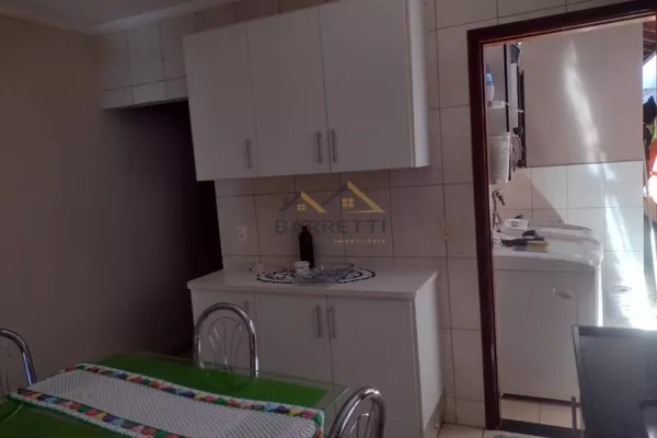 Casa à venda no Santa Terezinha, com 135 m², dois quartos, dois banheiros e duas vagas de garagem - Foto 5