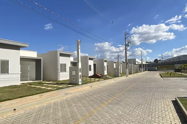 Excelente Casa Solta para locação, 2/4 com suíte, no Velli Residence, em Vitória da Conquista - - Foto 3