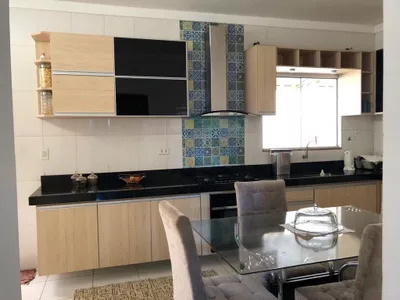 Sobrado com 280mts área construída no Morada dos Pássaros, próximo a Av. Perimetral - Foto 9