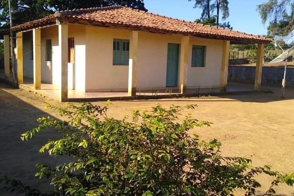 Vendo Fazenda com 726 hectares de área plana, Lagoa Preta, município de Tremedal - BA - Foto 3