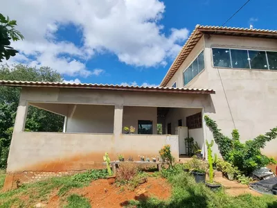 Excelente Sítio à Venda em Caraíbas – 3 Hectares, Casa e Estrutura Completa – Água em Abund? - Foto 2