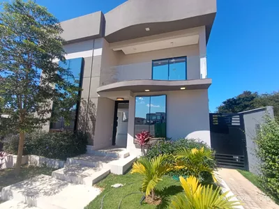 Casa de 2 pavimentos com 4 quartos sendo 3 suítes + dependência + espaço gourmet em condomínio f - Foto 5