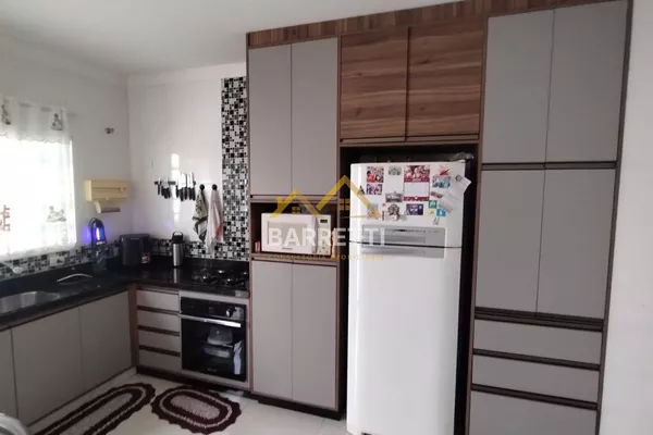 Casa à venda no bairro Residencial Mario Dedini, com 150 m², dois quartos, três banheiros e duas vagas de garagem - Foto 1