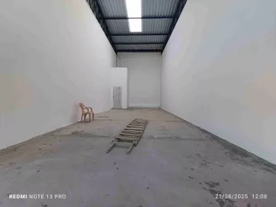Galpão em conjunto comercial na Av Integração em frente à concessionarias de carros para locaç? - Foto 17