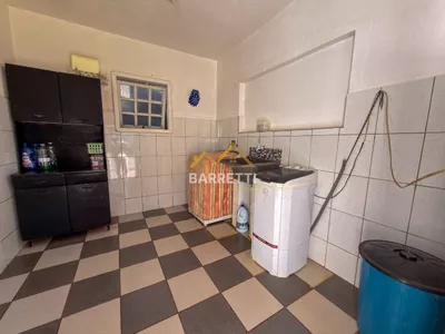 Chácara à venda no bairro Dois Córregos com 347m², 4 quartos sendo 1 suíte, área gourmet e piscina - Foto 23