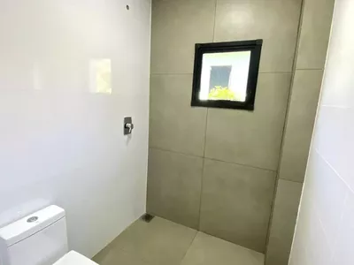 Casa para venda, com 01 suíte + 02 demi-suítes, localizada no Bairro Fraron de Pato Branco-PR - Foto 13