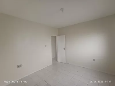Ponto comercial + 2 apartamentos na parte superior, na Av. Santa Helena, esquina com a Nilo Peçanha - Foto 13