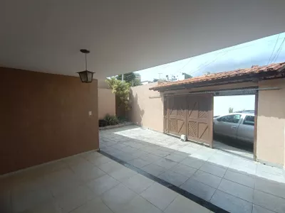 Casa com 4 suites pequeno à Venda, Candeias, Vitória da Conquista, BA - Foto 7