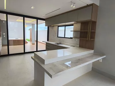 ALPHAVILLE 2 - Casa térrea com 3 Suítes + Varanda Gourmet com Hidro, Garagem coberta para 2 carros - Foto 28