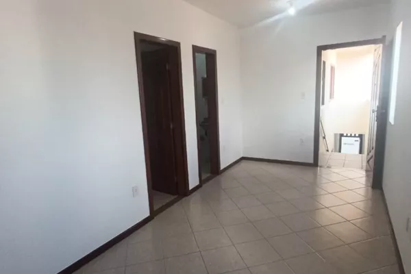 Apartamento de 2 quartos semi mobiliado para alugar, com internet e iptu inclusos, no Alto Maron Vit - Foto 5