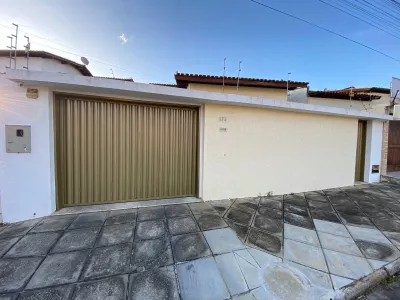 Ótima Casa à venda, 4 quartos sendo 2 suítes, 3 vagas de garagem, Recreio, Vitória da Conquista, - Foto 2