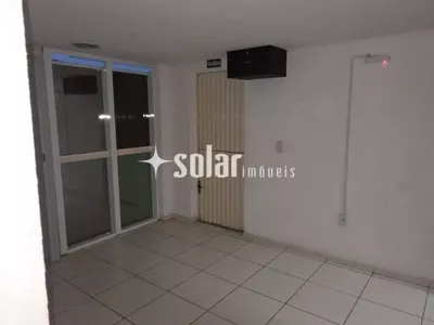 BARRACAO 07 - PORTAS: 57 - 61 E 62 DISPONIVEIS - BR 158 KM 516 N 1015 B CIDADE INDUSTRIAL - Foto 2