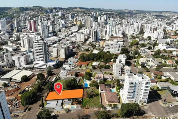 Terreno Comercial/Residencial - com área de 792,00 m2 - Localizado em uma ZC-1 possibilidade de edificar 12 andares mais as salas comercias térreas - Foto 4