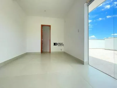 Cobertura Exclusiva com Elevador e Acabamento Sofisticado em Localização Privilegiada! - Foto 6