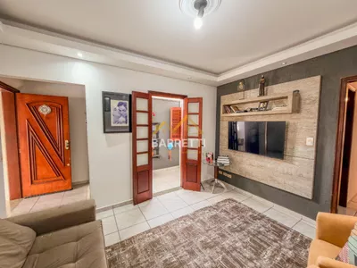Casa à venda no bairro Vila Rezende, com 88m² de construção, 2 quartos, 1 banheiro e 2 vagas de garagem - Foto 6