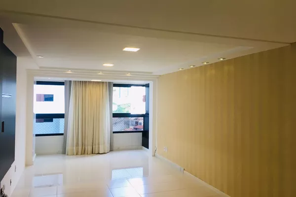Apto de 3 quartos com suite e 2 semi suítes, dependência completa, 3 VAGAS COBERTAS , lazer comple - Foto 1