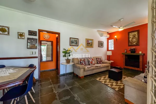 Casa disponível para venda e locação no Colinas do Piracicaba, com 298 m² de área construída. Possui 3 quartos, sendo 1 suíte, piscina, chalé e 6 vagas de garagem - Foto 5