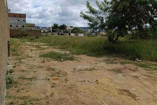 Terreno 500 m² à Venda, Alto da Boa Vista, perto da Gilenilda Alves, Vitória da Conquista, BA - Foto 1