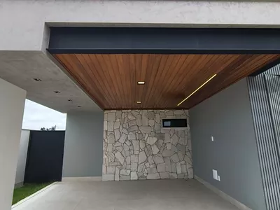ALPHAVILLE 2 - Casa térrea com 3 Suítes + Varanda Gourmet com Hidro, Garagem coberta para 2 carros - Foto 3