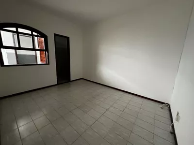 Casa a venda no Bairro Alto Maron, excelente oportunidade para investidores, em Vitória da Conquist - Foto 12