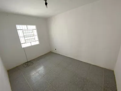 Vendo casa de 3 quartos na região do bairro Candeias,Vitória da Conquista, BA - Foto 8