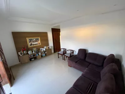 Ótima Casa à venda, 4 quartos sendo 2 suítes, 3 vagas de garagem, Recreio, Vitória da Conquista, - Foto 12