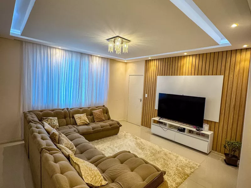 Apartamento de 2º andar nascente mobiliado e decorado para venda, 2 quartos sendo 1 suíte, cozinha - Foto Principal