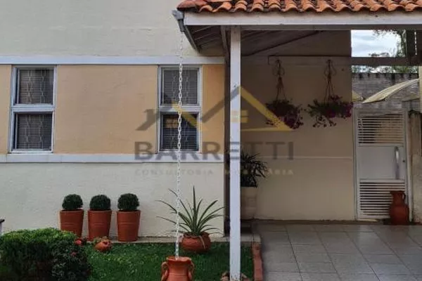Sobrado à venda de 75m², com 2 quartos, 1 banheiro, 1 vaga de garagem e quintal, no Condomínio Vila Santa Clara - Foto 2