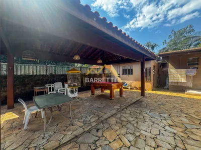 Chácara à venda no bairro Santa Rita, com 307 m² de área construída, 4 quartos, piscina, área gourmet e 4 vagas de garagem - Foto 25