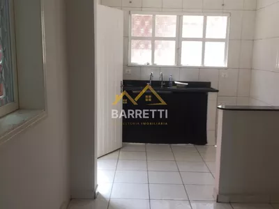 Casa comercial à venda no centro com 3 salas e 3 banheiros - Foto 17