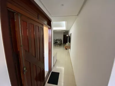 Ótima Casa à venda, 4 quartos sendo 2 suítes, 3 vagas de garagem, Recreio, Vitória da Conquista, - Foto 11