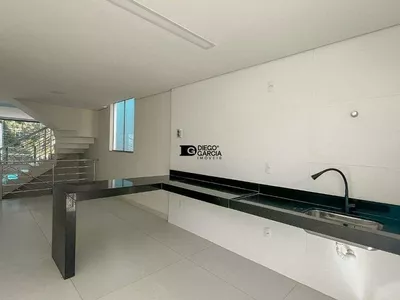 Sofisticação, Conforto e Exclusividade no Bairro Planalto! Casa Geminada com 4 Vagas e Área - Foto 13